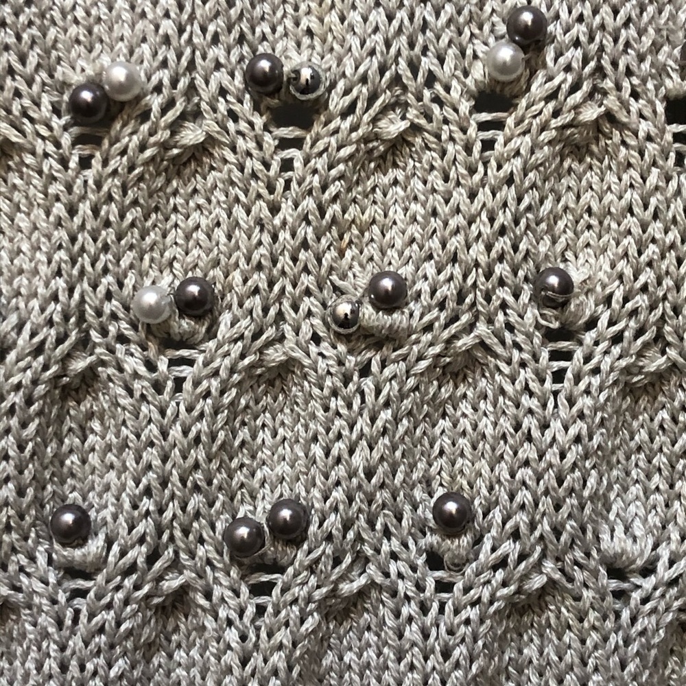 Cable Knitted Lightweight V Neck Tan Handmade Sweater Perl Clusters Small - Picture 10 of 10